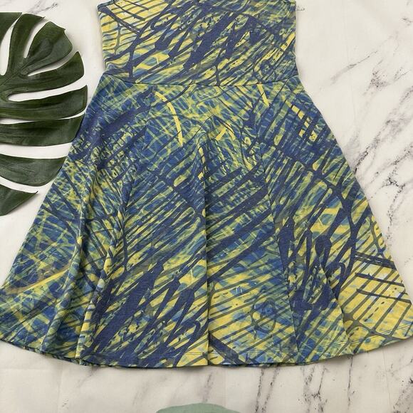 Krimson Klover Ripple Effect Dress Size M New Yellow Blue Fit Flare Geometric - Picture 4 of 10